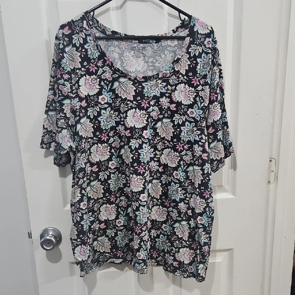 Lane Bryant Black Floral Short Sleeve‎ Top Size 22/24